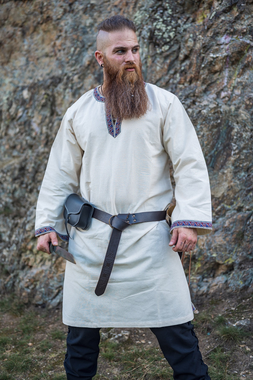 Tunique médiévale homme avec bordure – Halvor