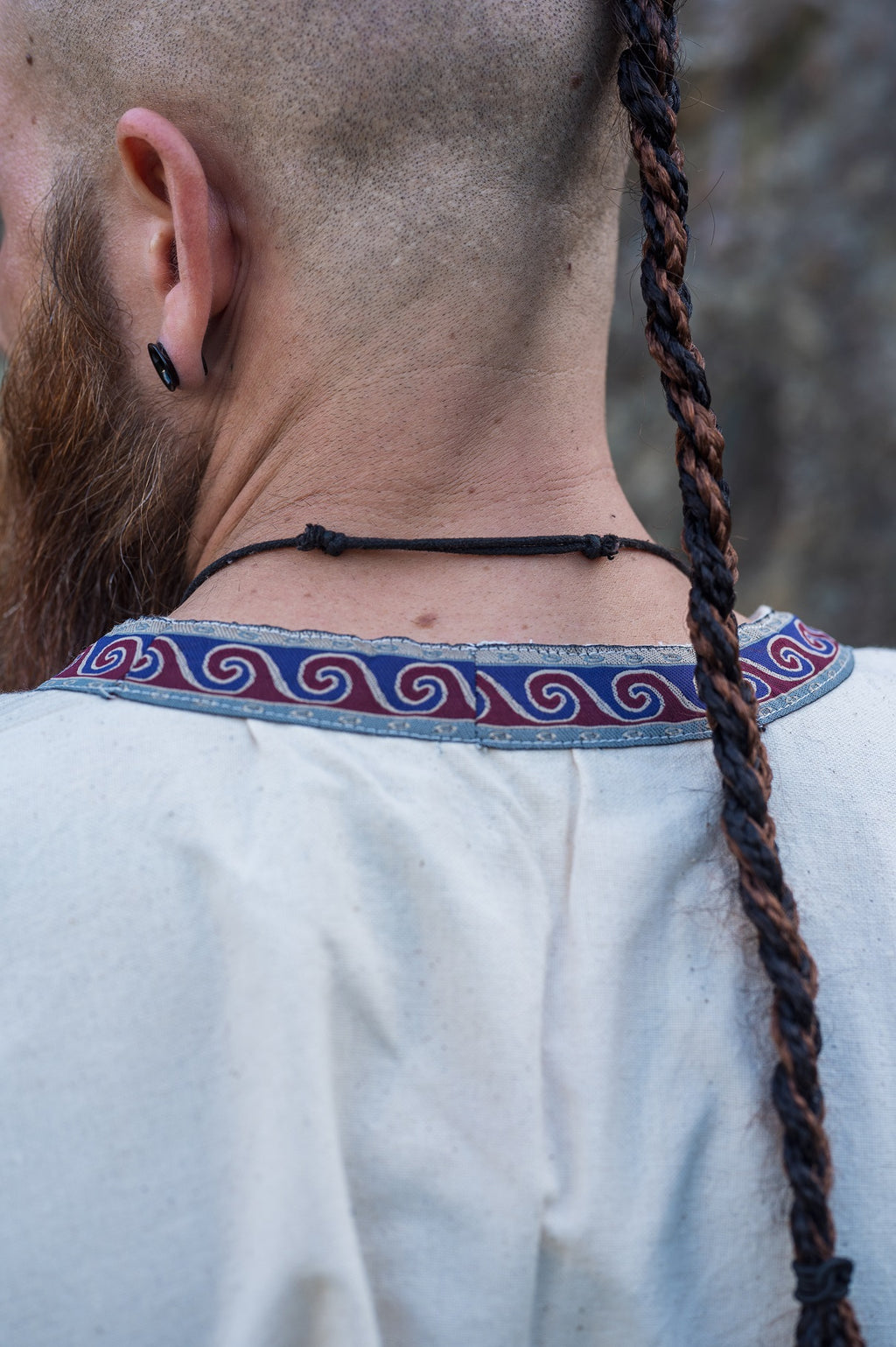 Tunique médiévale homme avec bordure – Halvor