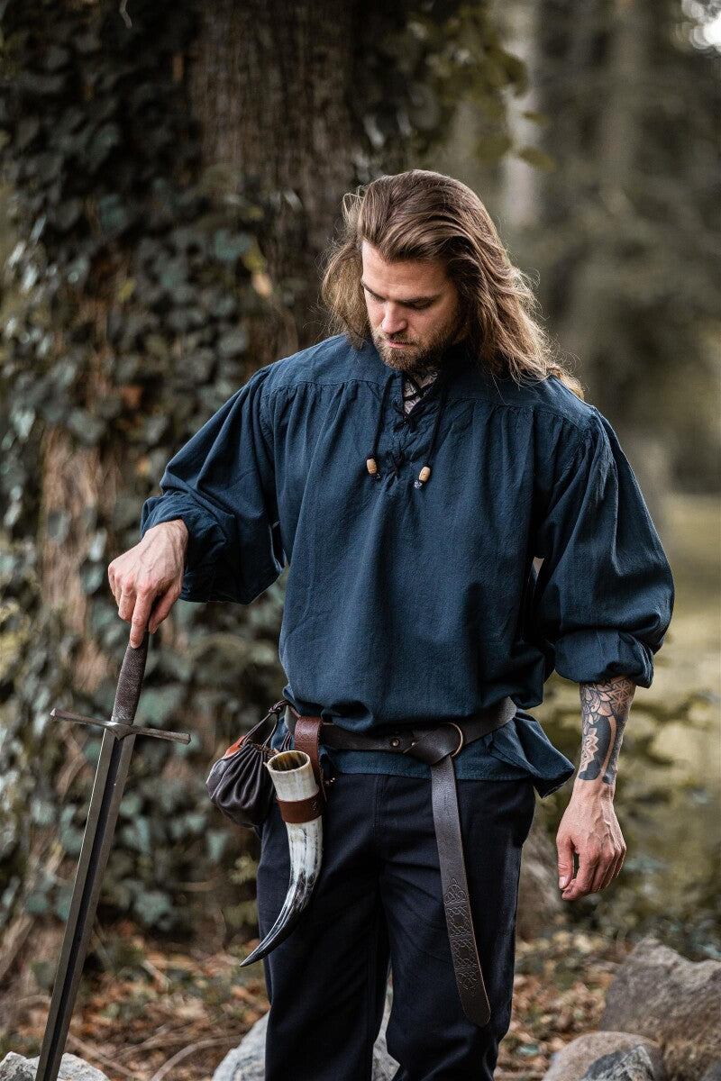Chemise médiévale à lacets et col montant – Georg