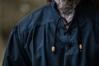 Chemise médiévale à lacets et col montant – Georg