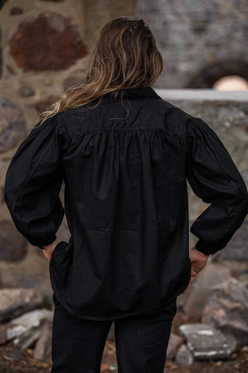 Chemise médiévale à lacets et col montant – Georg