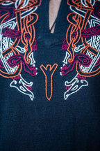 Tunique viking brodée à la main – Snorri